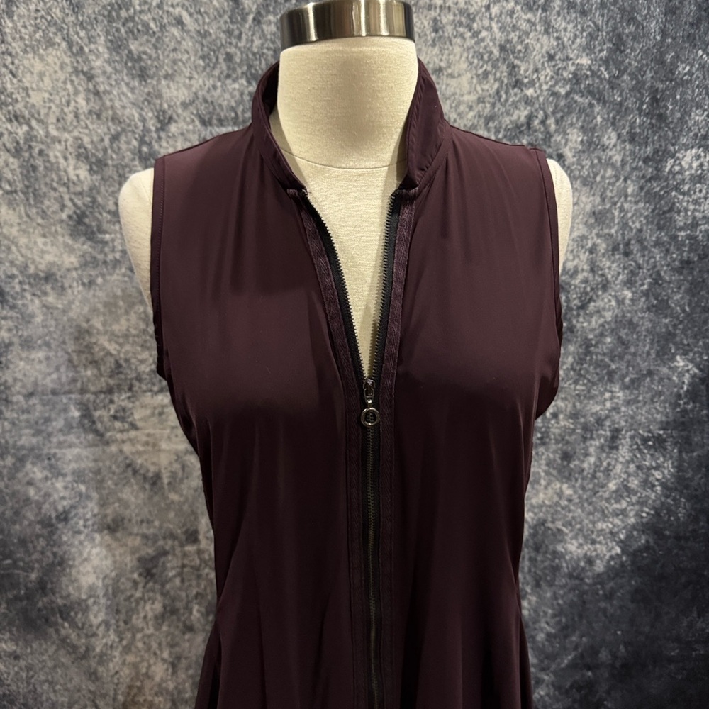 Sun Light Paris sleeveless zipper asymmetrical drape hem burgundy dress - Picture 3 of 8